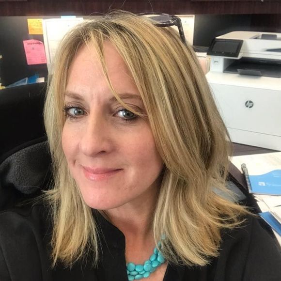 Meet your Posher, Donna - Picture 1 of 1